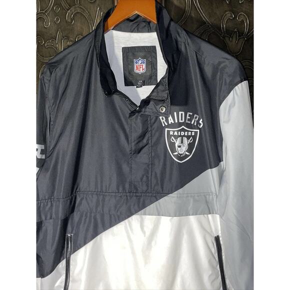 NFL Raiders Light weight Jacket 1/4 Zip Men's Size L - Picture 2 of 3